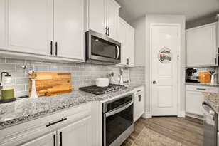 11107 Thinleaf Alder Wy, Tomball, TX 77375 - Photo 12