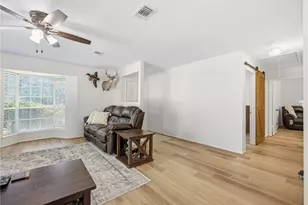 10505 Champion Village Dr, Conroe, TX 77303 - Photo 8