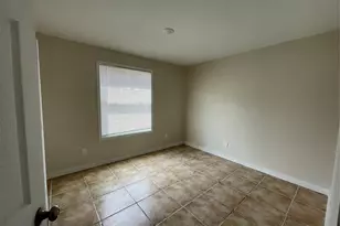 703 Barren Springs Dr, Houston, TX 77090 - Photo 4