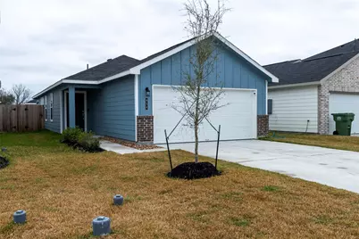 824 Stoney Point Lane, Dayton, TX 77535 - Photo 2