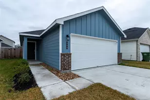 824 Stoney Pt Ln, Dayton, TX 77535 - Photo 1