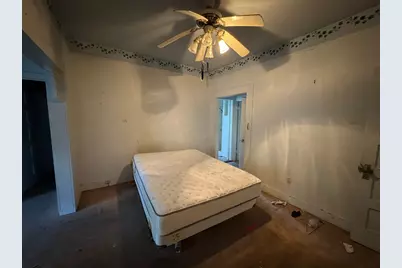 330 N Monroe Street, La Grange, TX 78945 - Photo 10