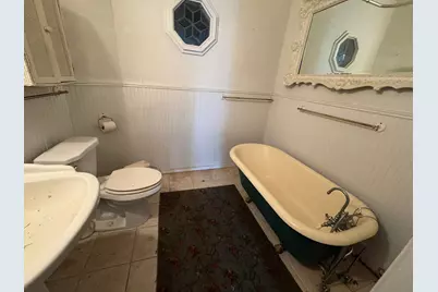 330 N Monroe Street, La Grange, TX 78945 - Photo 8