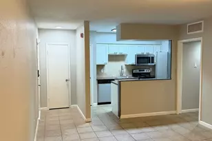2230 S Piney Point Rd, Houston, TX 77063 - Photo 6
