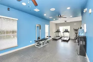 2222 Maroneal St, Houston, TX 77030 - Photo 12