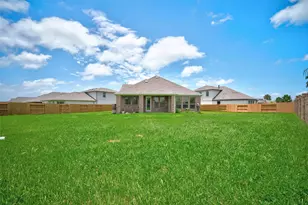 2600 Golden Palms Ln, Texas City, TX 77568 - Photo 36