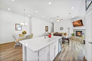 2424 Solaris Bnd Dr, Katy, TX 77493 - Photo 6