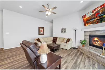 2424 Solaris Bend Drive, Katy, TX 77493 - Photo 10