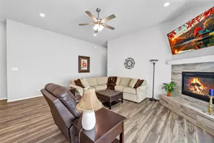 2424 Solaris Bnd Dr, Katy, TX 77493 - Photo 10