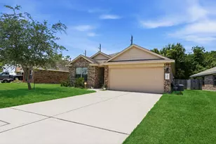 1603 Rancho Grande Dr, Houston, TX 77049 - Photo 2