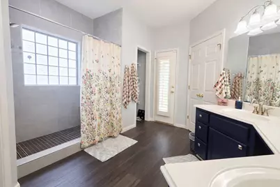 318 Sunrise Blvd, Angleton, TX 77515 - Photo 28