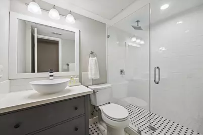 5242 Memorial Drive, Houston, TX 77007 - Photo 10