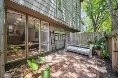 5242 Memorial Drive, Houston, TX 77007 - Photo 14