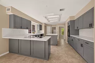 2207 Troon Dr, League City, TX 77573 - Photo 18