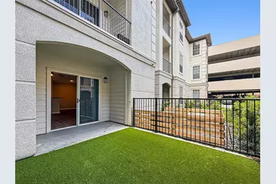 2303 Louisiana Street #1227, Houston, TX 77003 - Photo 1