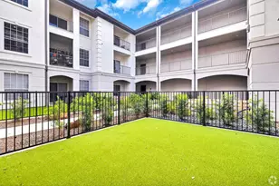 2303 Louisiana St, Houston, TX 77003 - Photo 2