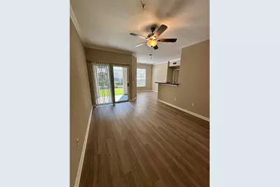 2303 Louisiana Street #1227, Houston, TX 77003 - Photo 4