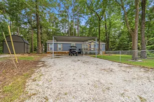 165 Black Walnut, Livingston, TX 77351 - Photo 2