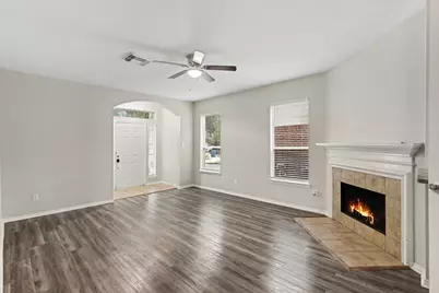 2423 Colonial Springs Lane, Spring, TX 77386 - Photo 6