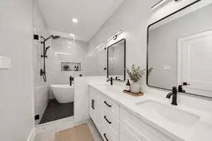 2202 Carr St, Houston, TX 77026 - Photo 16