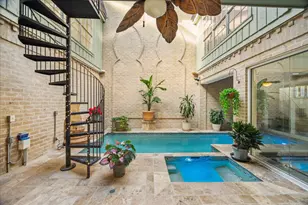 45 Bayou Pointe Dr, Houston, TX 77063 - Photo 16