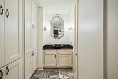 45 Bayou Pointe Drive, Houston, TX 77063 - Photo 8