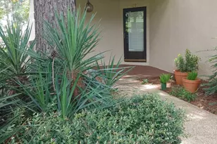 21 April Hill, Conroe, TX 77356 - Photo 2