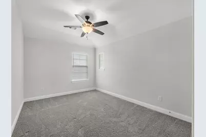 11811 St Augustine Drive, Mont Belvieu, TX 77535 - Photo 40