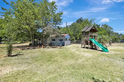 9596 Wallace Road, Midway, TX 75852 - Photo 28