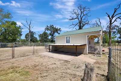 9596 Wallace Road, Midway, TX 75852 - Photo 32