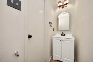 9001 Imogene St, Houston, TX 77036 - Photo 12