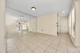 9001 Imogene St, Houston, TX 77036 - Photo 10