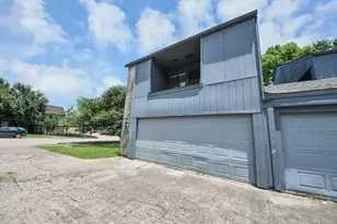 9001 Imogene St, Houston, TX 77036 - Photo 34