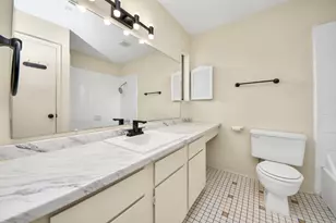 9001 Imogene St, Houston, TX 77036 - Photo 28