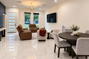 5 Redberry Ct, The Woodlands, TX 77381 - Photo 8
