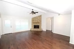 10303 Long River Dr, Sugar Land, TX 77498 - Photo 2