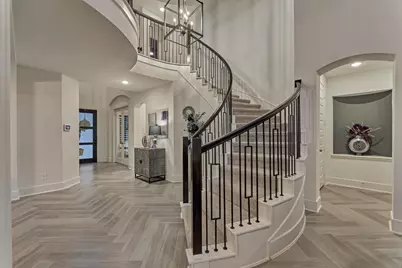 407 Tulip Tree Court, Conroe, TX 77318 - Photo 4