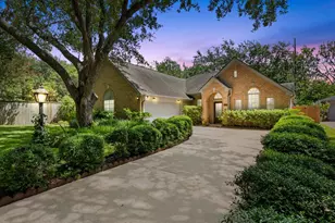 2707 Cheryl Ct, Missouri City, TX 77459 - Photo 1