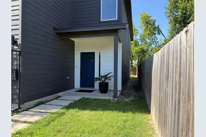 2417 Noble Street, Houston, TX 77026 - Photo 6
