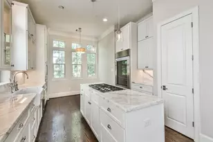 70 Wooded Park Pl, The Woodlands, TX 77380 - Photo 4