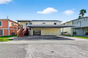 11 Highland Dr, Bayou Vista, TX 77563 - Photo 2