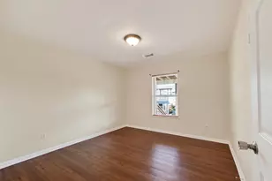 11 Highland Dr, Bayou Vista, TX 77563 - Photo 10