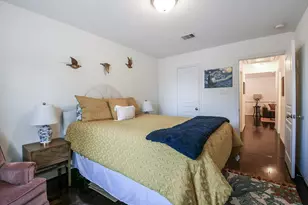 1111 W 26th St, Houston, TX 77008 - Photo 18