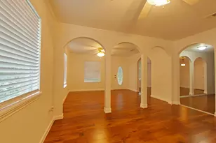 8815 Kerr Dr, Tomball, TX 77375 - Photo 8