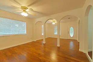8815 Kerr Dr, Tomball, TX 77375 - Photo 10