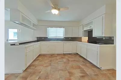 8815 Kerr Drive, Tomball, TX 77375 - Photo 12