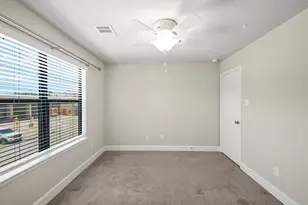 5328 Larkin St, Houston, TX 77007 - Photo 16