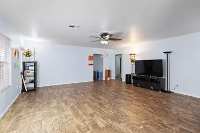 16882 Blackberry Lily Lane, Conroe, TX 77385 - Photo 4