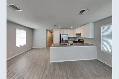 5437 Verdugos Palace, San Antonio, TX 78244 - Photo 4