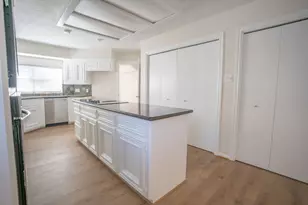 1030 Oyster Bay Dr, Sugar Land, TX 77478 - Photo 14